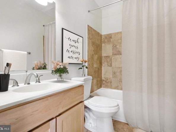 5885 Colorado Avenue NW 208, Washington DC 20011