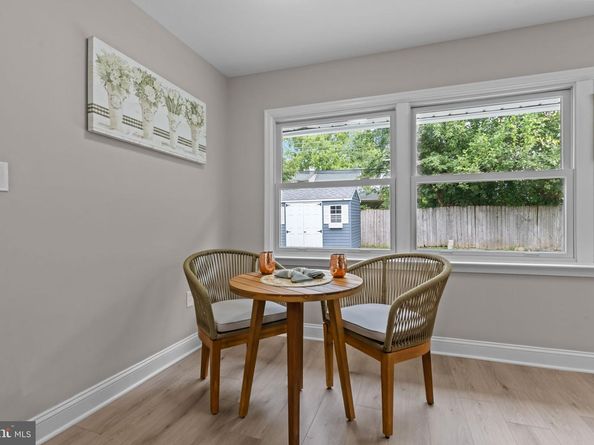 14 Iris Road, Levittown PA 19057