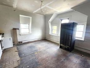 6136 W Oxford Street, Philadelphia PA 19151