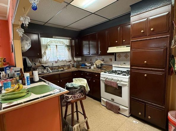 6243 Montague Street, Philadelphia PA 19135