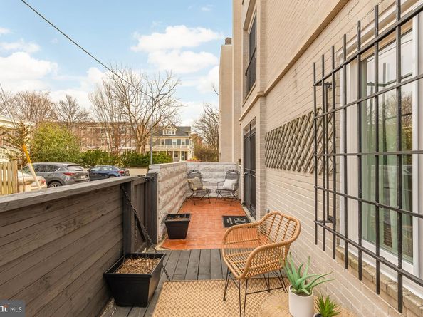 1801 Park Road NW 2, Washington DC 20010