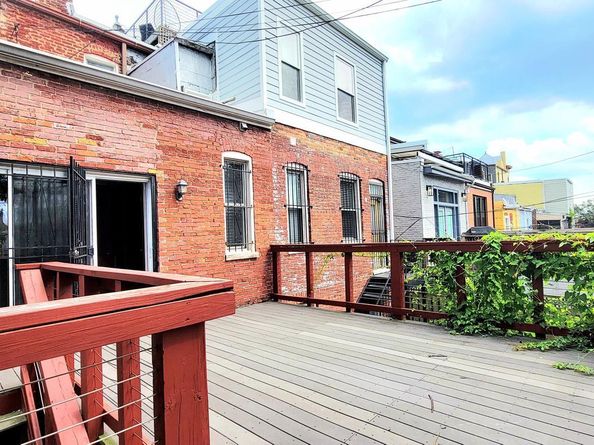 2216 1st Street NW, Washington DC 20001