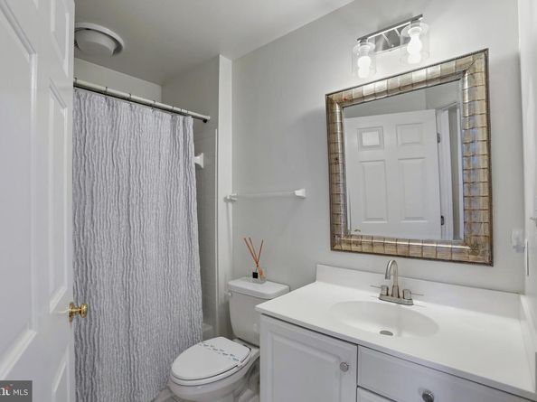 2054 Madrillon Road, Vienna VA 22182