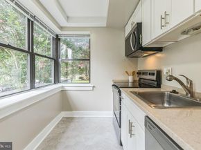 212 Oakwood Street SE 115, Washington DC 20032