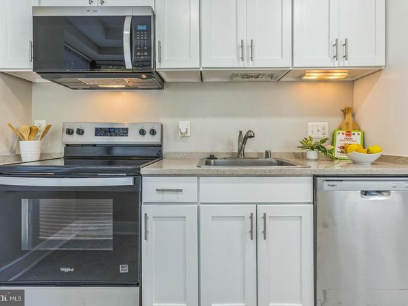 212 Oakwood Street SE 115, Washington DC 20032