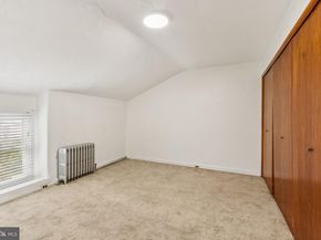 186 Conarroe Street, Philadelphia PA 19127