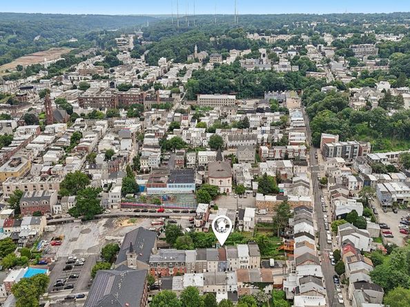 186 Conarroe Street, Philadelphia PA 19127