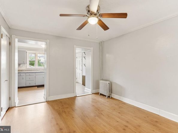 186 Conarroe Street, Philadelphia PA 19127