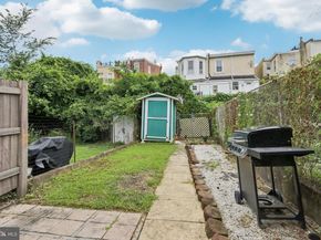 186 Conarroe Street, Philadelphia PA 19127