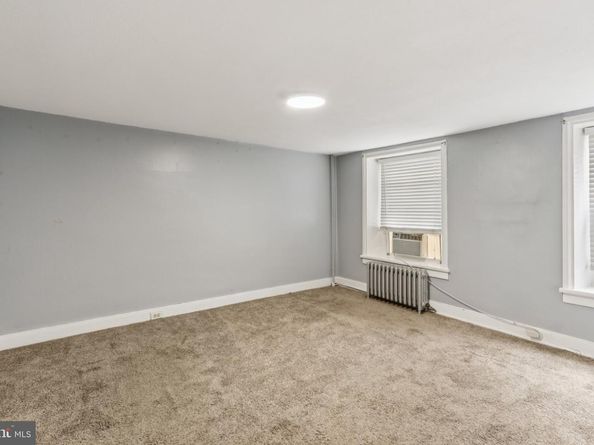 186 Conarroe Street, Philadelphia PA 19127