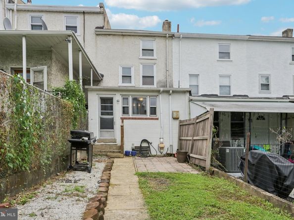 186 Conarroe Street, Philadelphia PA 19127