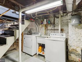 186 Conarroe Street, Philadelphia PA 19127