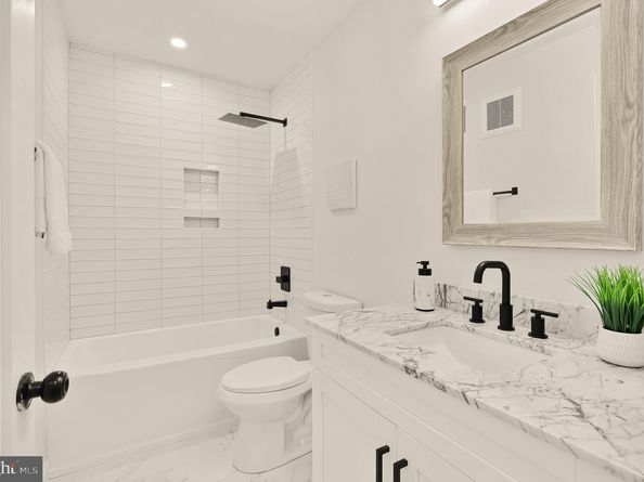 2610 41st Street NW 3, Washington DC 20007
