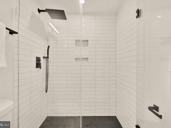 2610 41st Street NW 3, Washington DC 20007