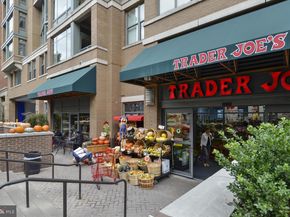 950 25TH Street NW 709N, Washington DC 20037