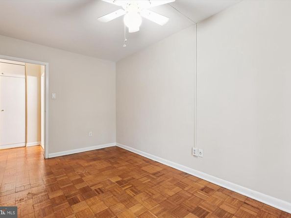 950 25TH Street NW 709N, Washington DC 20037