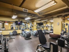 950 25TH Street NW 709N, Washington DC 20037