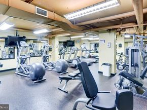 950 25TH Street NW 709N, Washington DC 20037