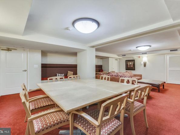 950 25TH Street NW 709N, Washington DC 20037