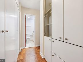 950 25TH Street NW 709N, Washington DC 20037