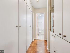 950 25TH Street NW 709N, Washington DC 20037