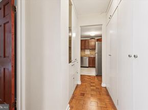 950 25TH Street NW 709N, Washington DC 20037