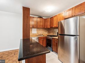 950 25TH Street NW 709N, Washington DC 20037