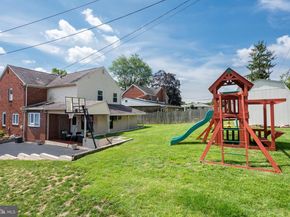 50 Schoolhouse Lane, Broomall PA 19008