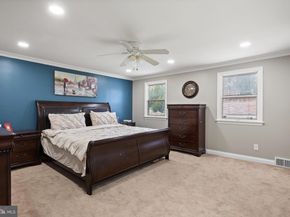 50 Schoolhouse Lane, Broomall PA 19008