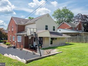 50 Schoolhouse Lane, Broomall PA 19008