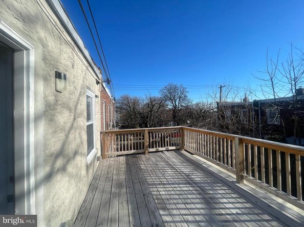 2556 S Robinson Street, Philadelphia PA 19142