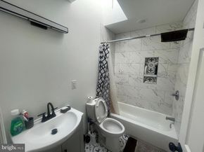 2556 S Robinson Street, Philadelphia PA 19142