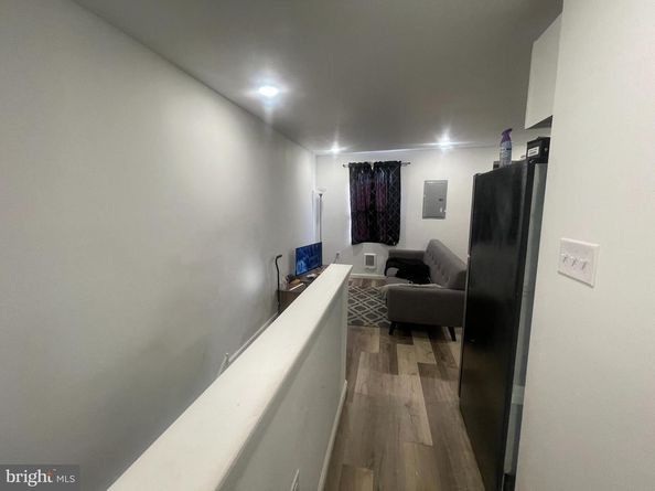2556 S Robinson Street, Philadelphia PA 19142