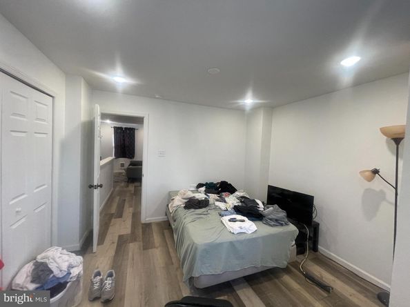 2556 S Robinson Street, Philadelphia PA 19142