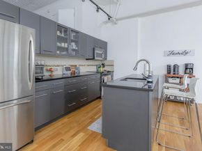 2200 Arch Street 514, Philadelphia PA 19103