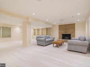 2504 W Meredith Drive, Vienna VA 22181