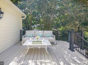 2504 W Meredith Drive, Vienna VA 22181