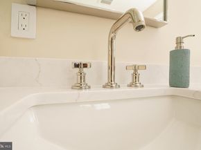 2504 W Meredith Drive, Vienna VA 22181