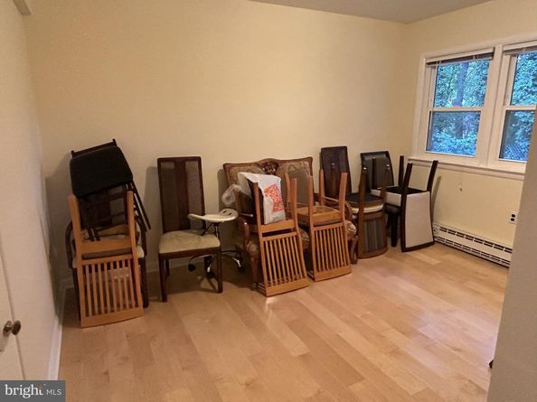 2735 S Grove Street, Arlington VA 22202