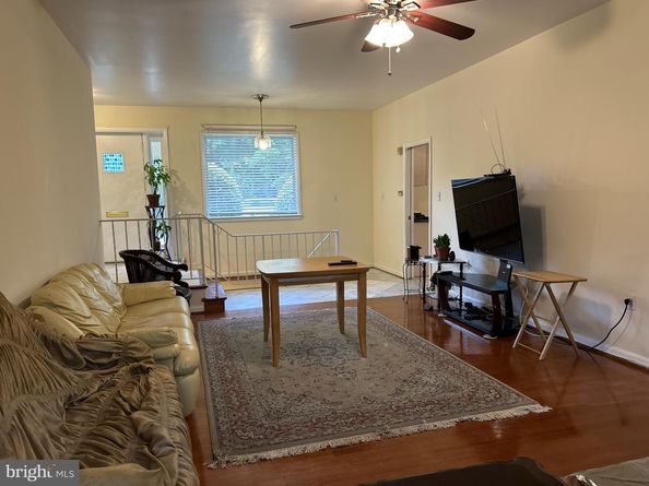 2735 S Grove Street, Arlington VA 22202