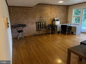 2735 S Grove Street, Arlington VA 22202