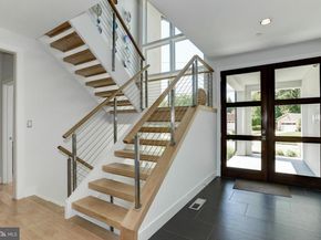 9425 Falls Road, Potomac MD 20854