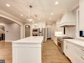9425 Falls Road, Potomac MD 20854