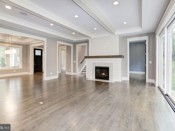 9425 Falls Road, Potomac MD 20854