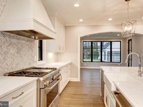 9425 Falls Road, Potomac MD 20854