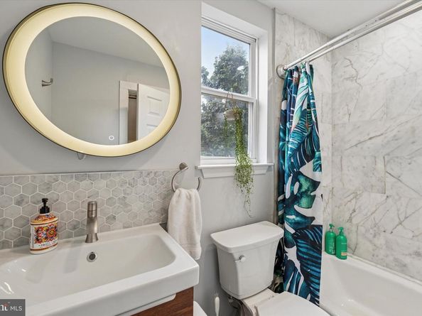 1720 W Oxford Street, Philadelphia PA 19121