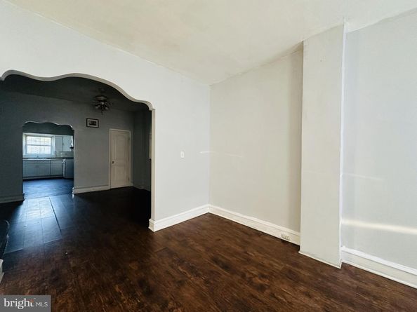 2031 S 4TH Street, Philadelphia PA 19148