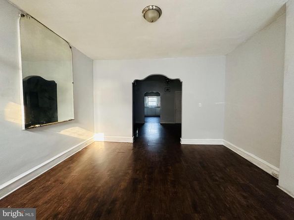 2031 S 4TH Street, Philadelphia PA 19148