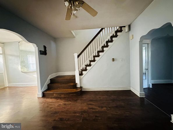 2031 S 4TH Street, Philadelphia PA 19148
