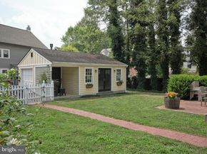 226 Court Street, Newtown PA 18940